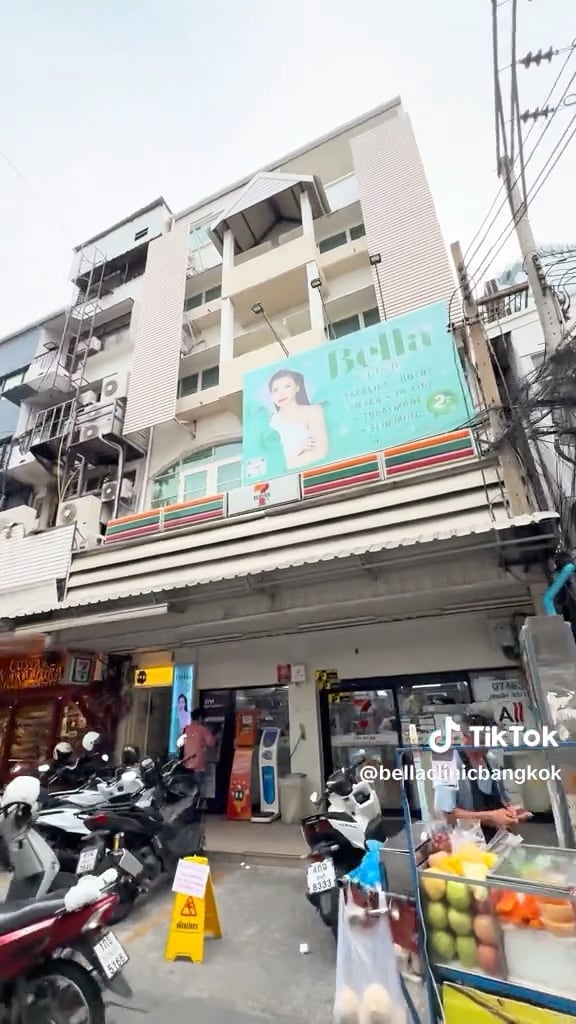 เดินประมาณ 2 นาทีจาก BTS พร้อม⁠พงษ์ ทางออก 5